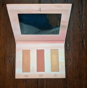 Wander Beauty Blush and Highlighter Palette